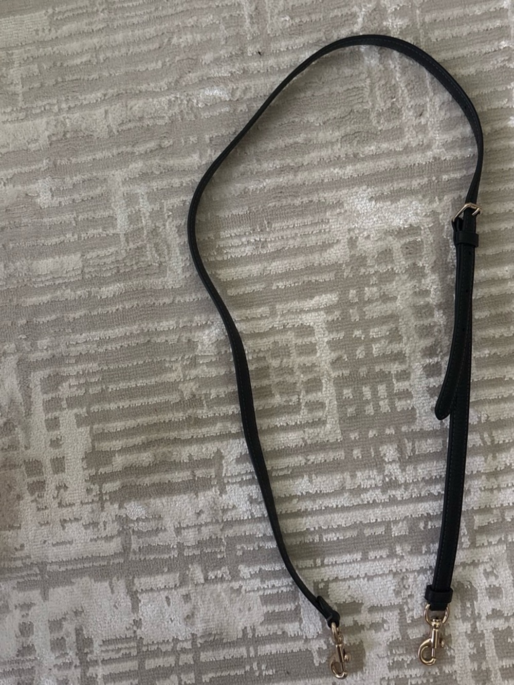 COACH authentic Black pebbled leather and gold hardware Teri Shoulder bag - Picture 6 of 9